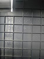 Фото деталі