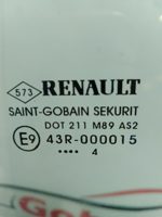 Фото деталі