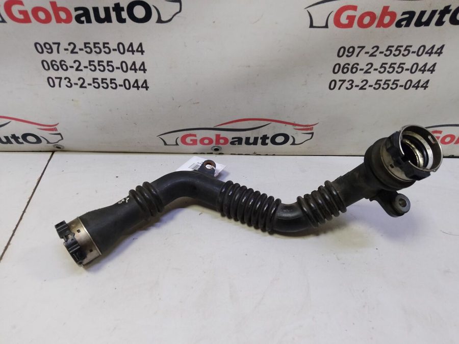 Патрубок інтеркулера 1.6 DCI 144606927R RENAULT MEGANE III