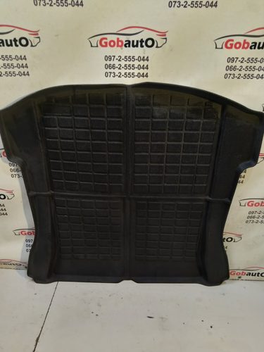 Килимок гума в багажник 401052RT 1 TESLA MODEL 3
