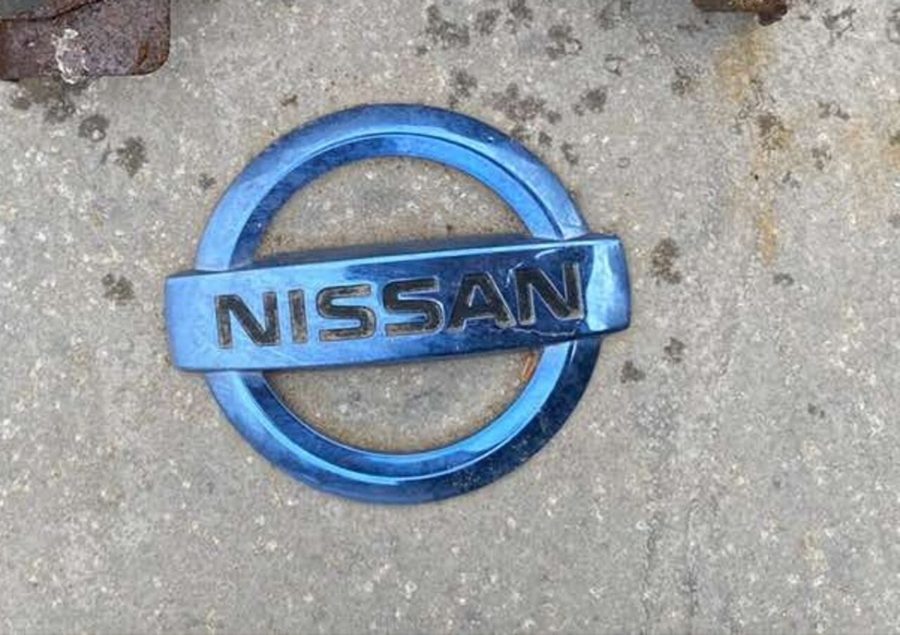 Ємблема значок кришки багажника NISSAN LEAF