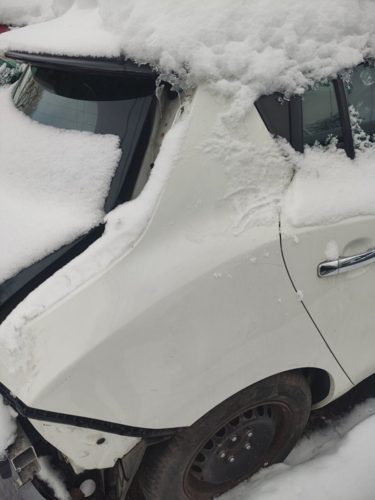 Четверть крило зад праве (Біле) NISSAN LEAF