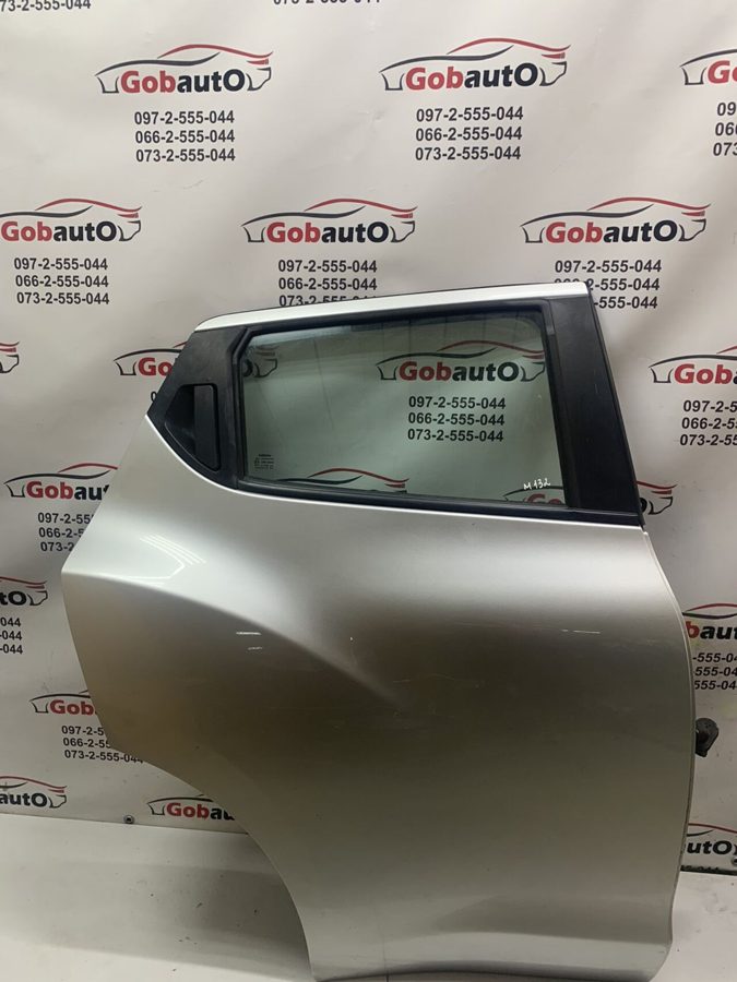 Двері задні праві гола (сірий) М132 NISSAN JUKE