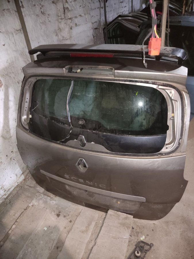 Кришка багажника ляда 901003854r Grand Scenic 3 (2009-2016) GRAND SCENIC 901003854r RENAULT GRAND SCENIC III