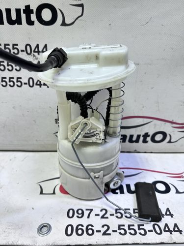Паливний насос взборі 1.6 турбо бенз NISSAN JUKE