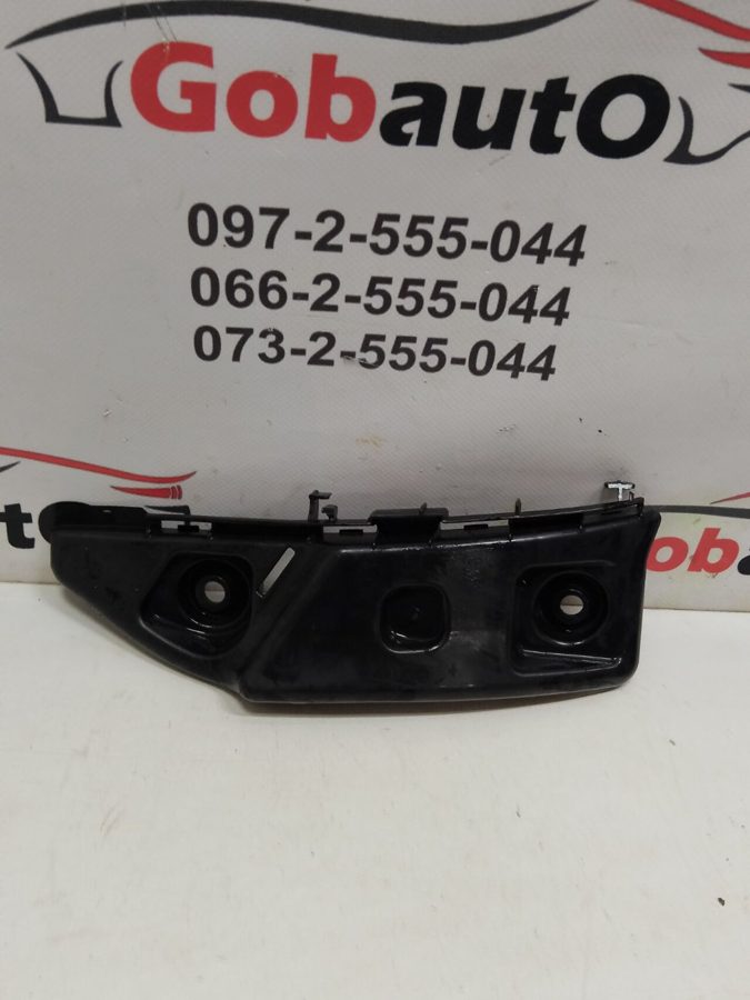 Кронштейн заднього бампера правий MERCEDES A180 MERCEDES-BENZ A180 W176