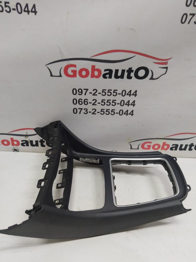 Рамка тунель центральної консолі MERCEDES A180 MERCEDES-BENZ A180 W176