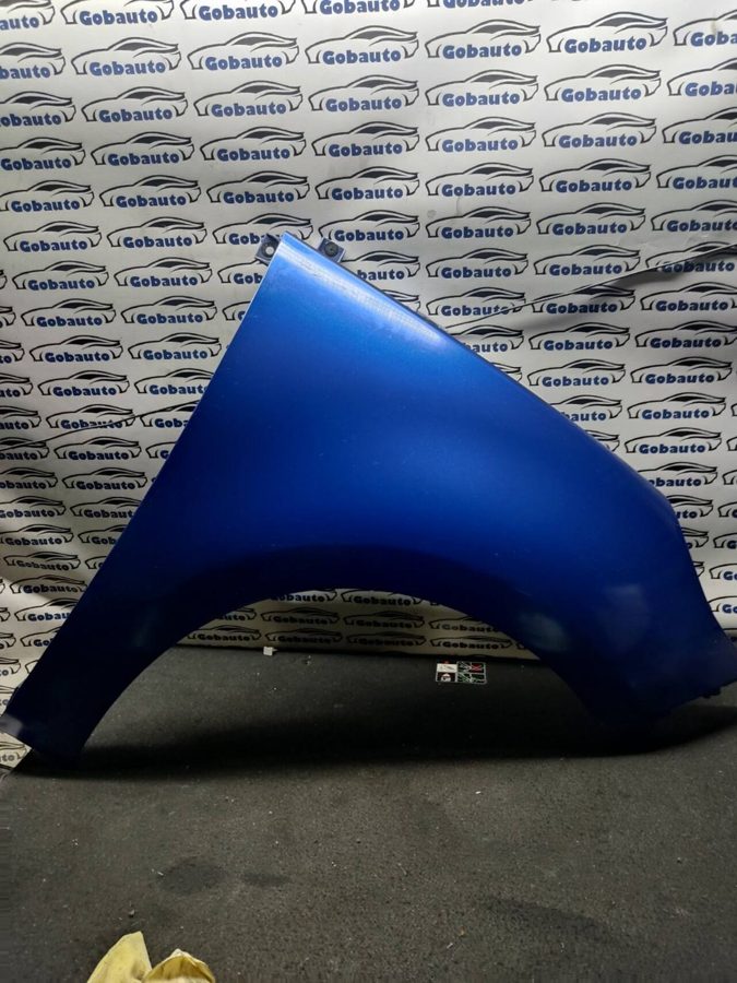 Крило перед праве RENAULT SCENIC III