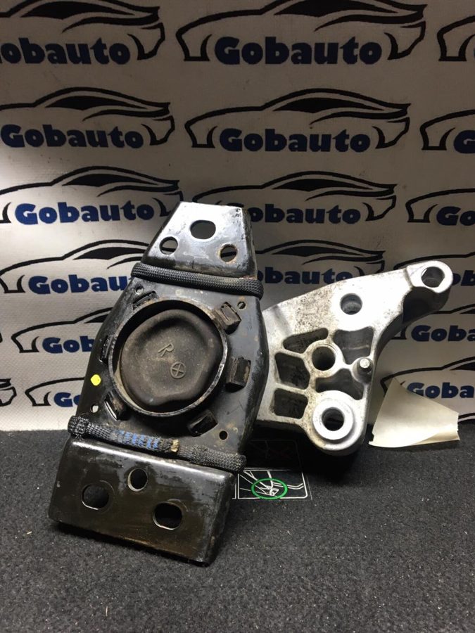 Подушка опора Двигуна права 2.0 dci RENAULT LAGUNA III