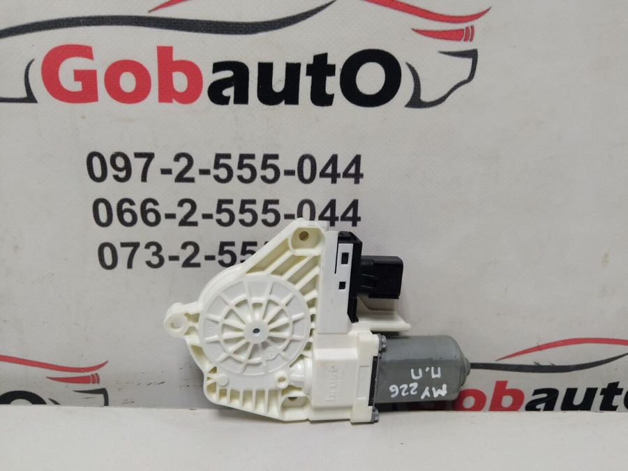 Моторчик механізм склопідйомників передній правий M4 1526796-00-B TESLA MODEL Y