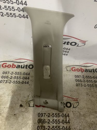 Накладка центральної стійки верхня ліва NISSAN LEAF
