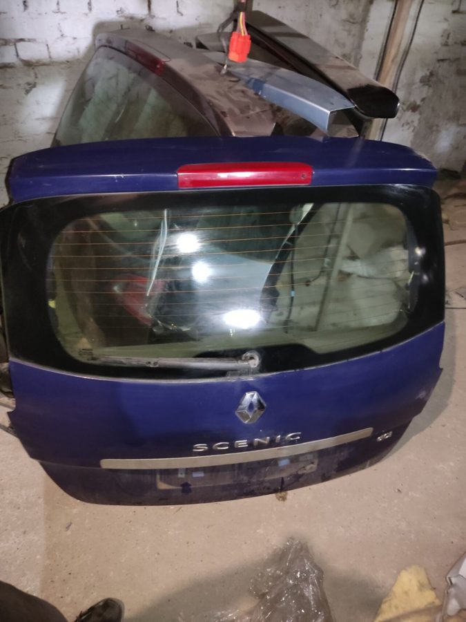 Кришка багажника ляда 901003854r RENAULT GRAND SCENIC III