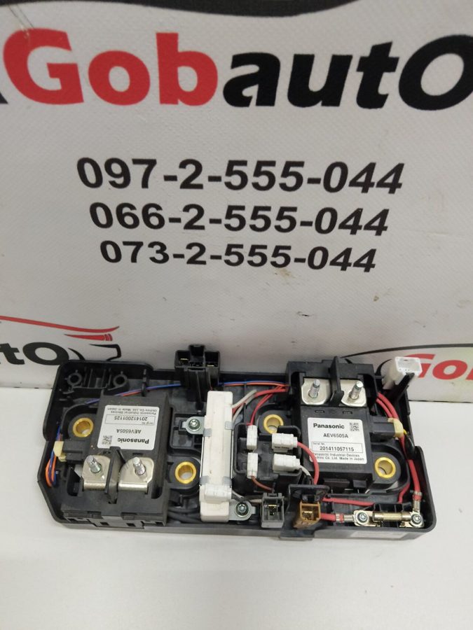 Блок реле контактори батареї ( розподільний блок напруги) NISSAN LEAF