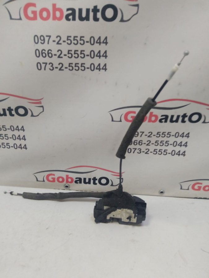 Замок дверей зад лівий 3 піни NISSAN JUKE