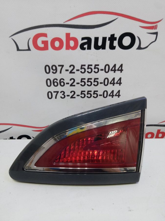Ліхтар кришки багажника правий рестайл 265557464R RENAULT SCENIC III