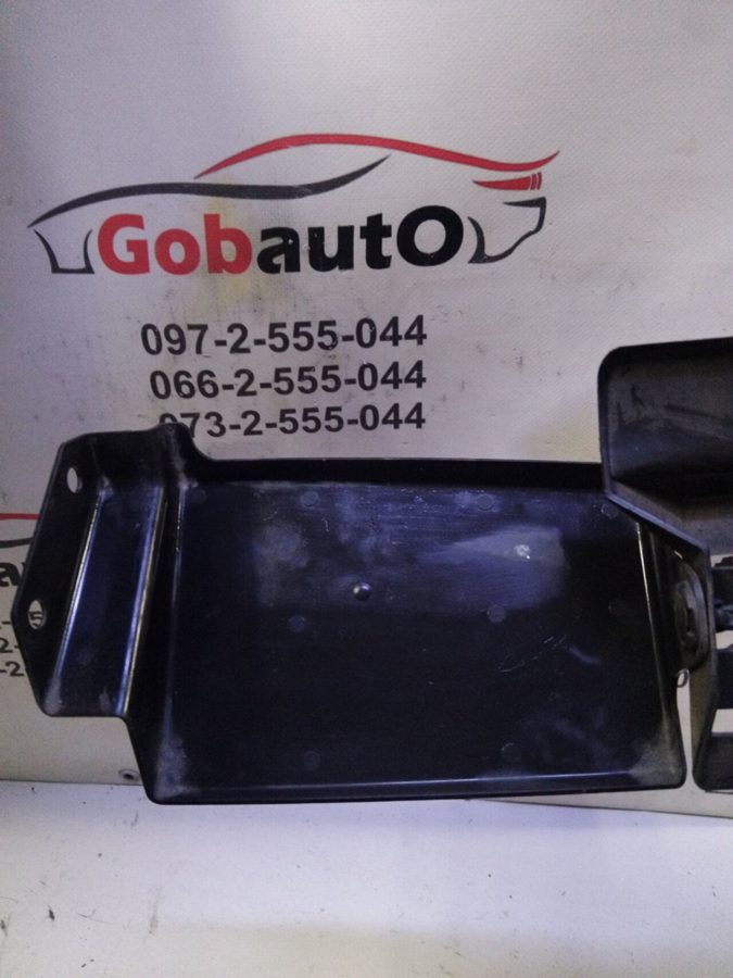 Дефлектор радіатора нижній правий NISSAN QASHQAI J10