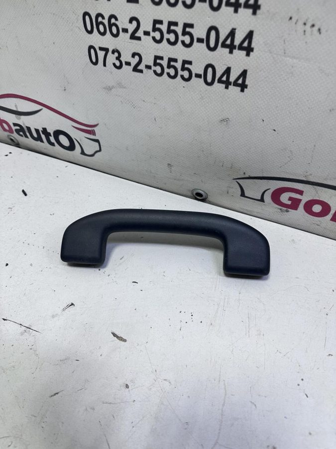 Ручка в потолок чорна 739401KL0B NISSAN JUKE