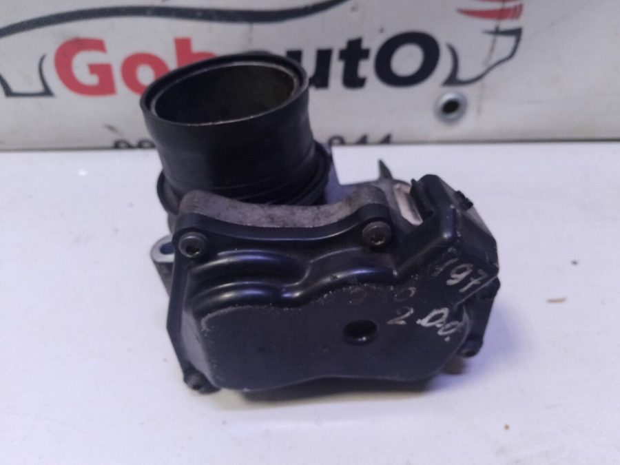 Дросельна заслонка 2,0 dci 8200987453 NISSAN QASHQAI J10