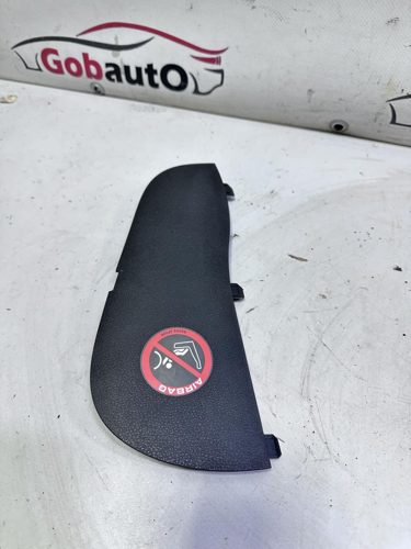 Накладка торпеди бокова ліва NISSAN JUKE