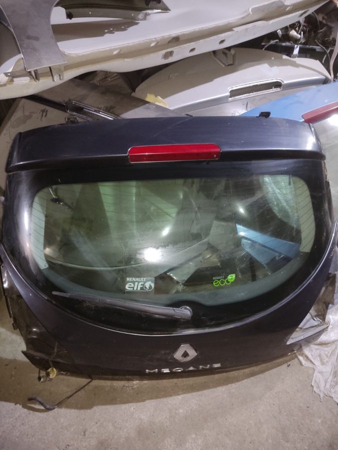 Кришка багажника ляда гола мокрий асфальт хетчбек RENAULT MEGANE III