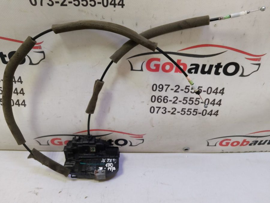 Замок дверки зад правий 3 піни ROGUE 825004BA0A NISSAN X -TRAIL T32