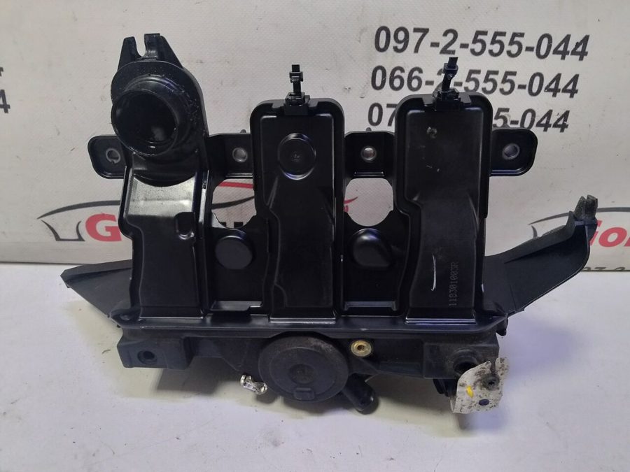 Кришка клапанна сапун масляний двигуна 1,6dci R9M NISSAN X -TRAIL T32