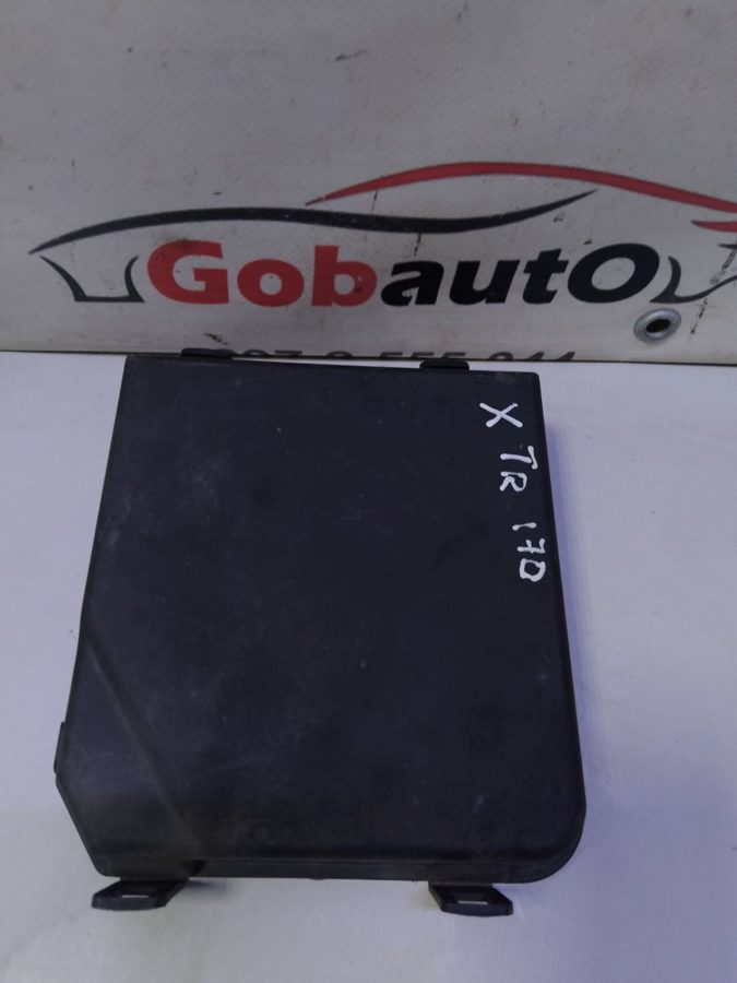 Кришка блока запобіжників модуля комфорту 1,6dci ROGUE NISSAN X -TRAIL T32