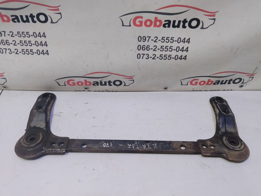 Кронштейн балки передній NISSAN X -TRAIL T32