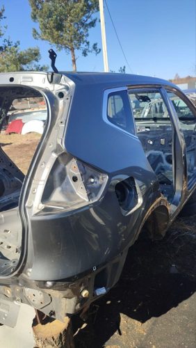 Четверть зад крило права color cірий ROGUE NISSAN X -TRAIL T32