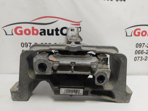 Подушка двигуна права MERCEDES MERCEDES-BENZ A180 W176