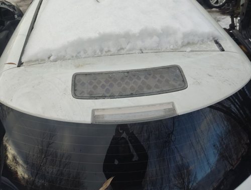 Спойлер голий без фотоелемента білий NISSAN LEAF