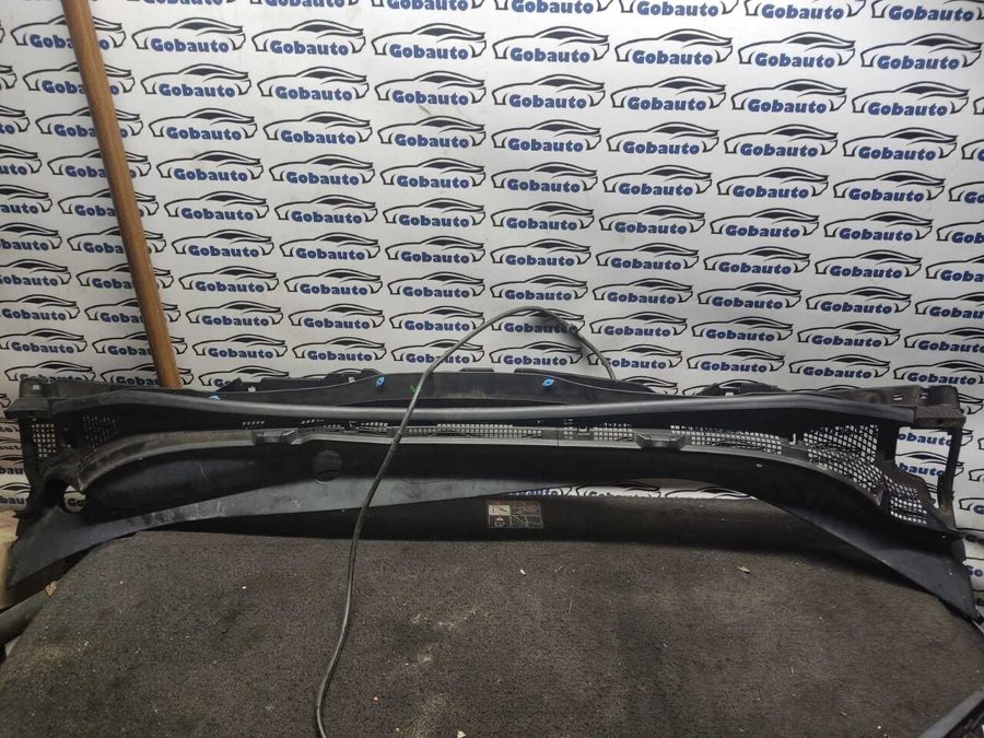 Решітка двірників NISSAN LEAF