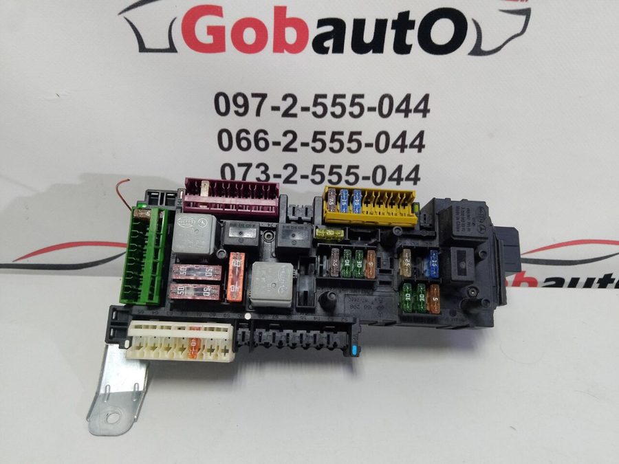 Блок запобіжників 2,2 cc d MERCEDES MERCEDES-BENZ C 220 W204
