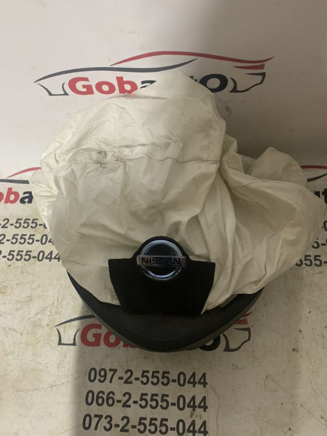 Подушка безпеки AirBag в руль (чорна вистрілена) 98510-3NF9B NISSAN LEAF