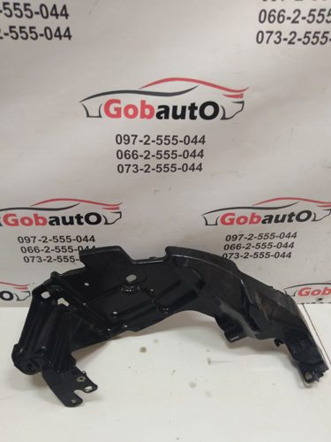 Кронштейн кріплення правої фари 622220003R RENAULT MEGANE III