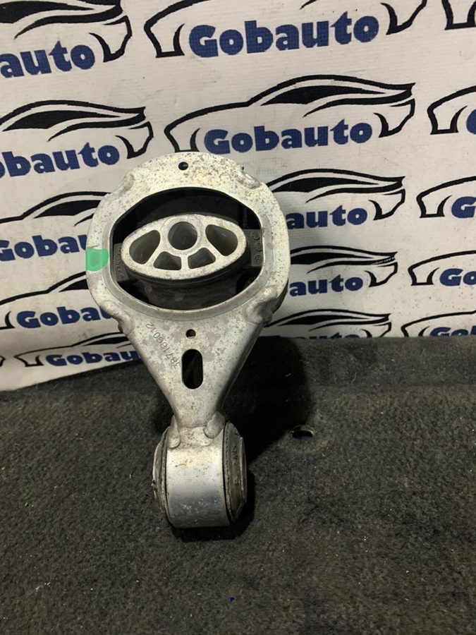 Подушка двигуна 1,6 dci RENAULT MEGANE III