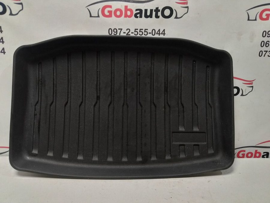 Килимок гума в піддон багажника 401052RT 4 TESLA MODEL 3