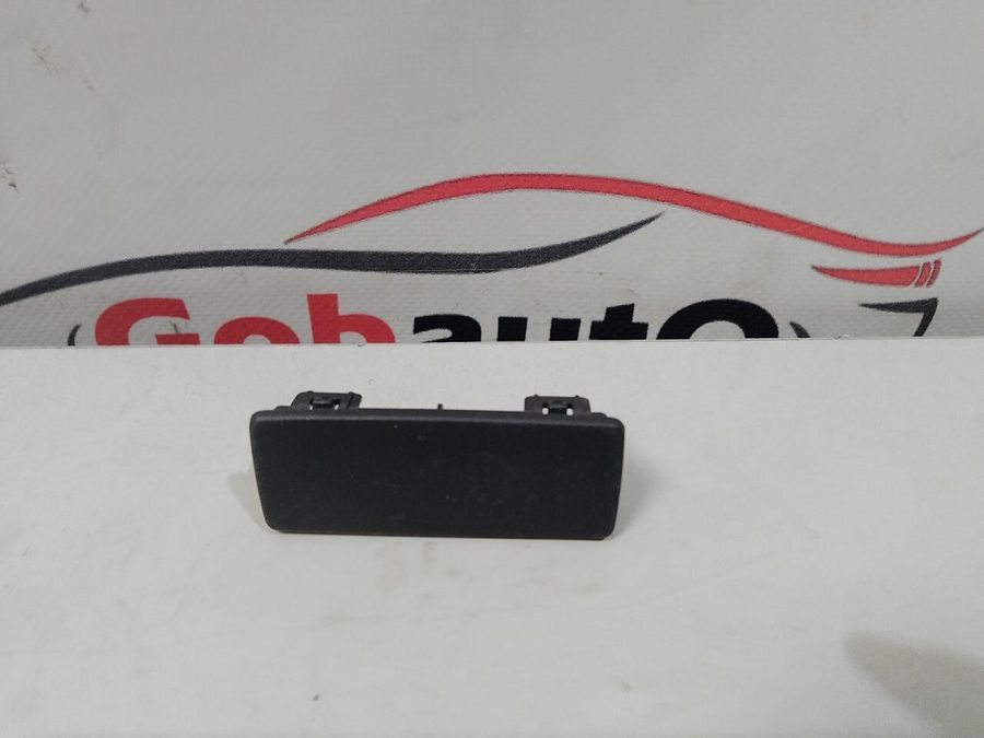 Заглушка гнізда OBD RENAULT MEGANE III