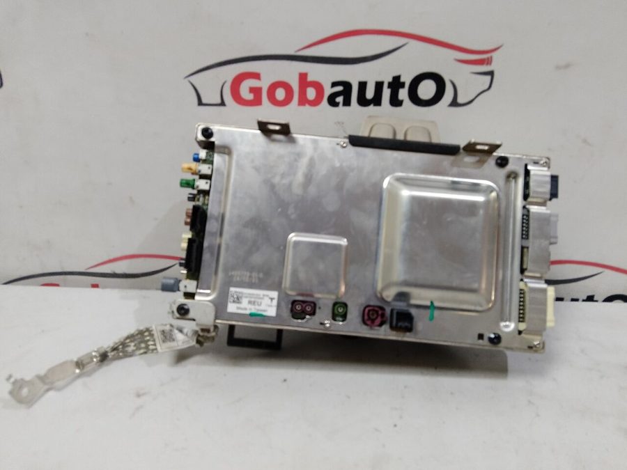 Комп*ютер автомобільний блок управління 1465773-01-D TESLA MODEL 3