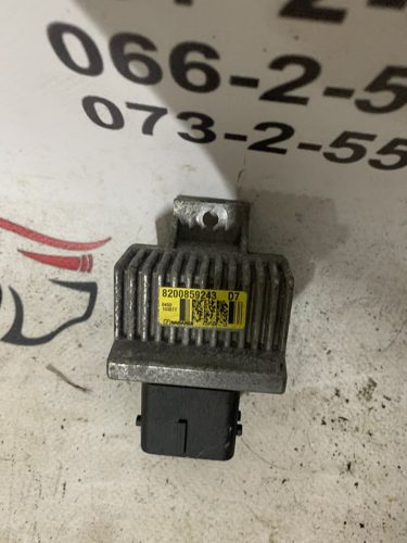 Реле свічок розжарювання NISSAN JUKE 8200859243 RENAULT MEGANE III