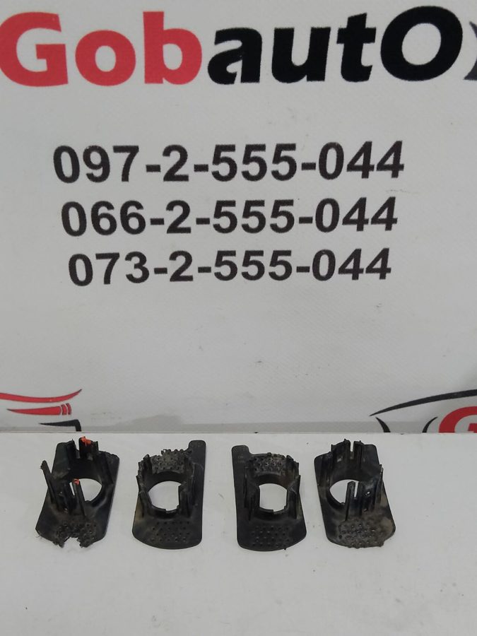 Кронштейн кріплення партроніка 1088436-00-A TESLA MODEL 3