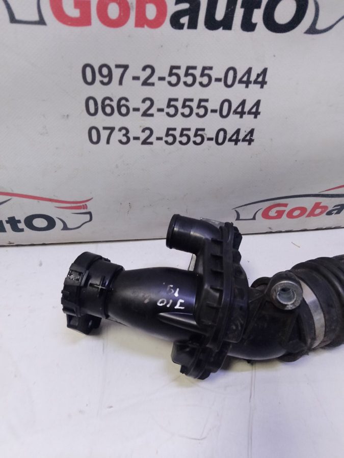 Патрубок турбіни 1,6dci 165761844R NISSAN QASHQAI J11