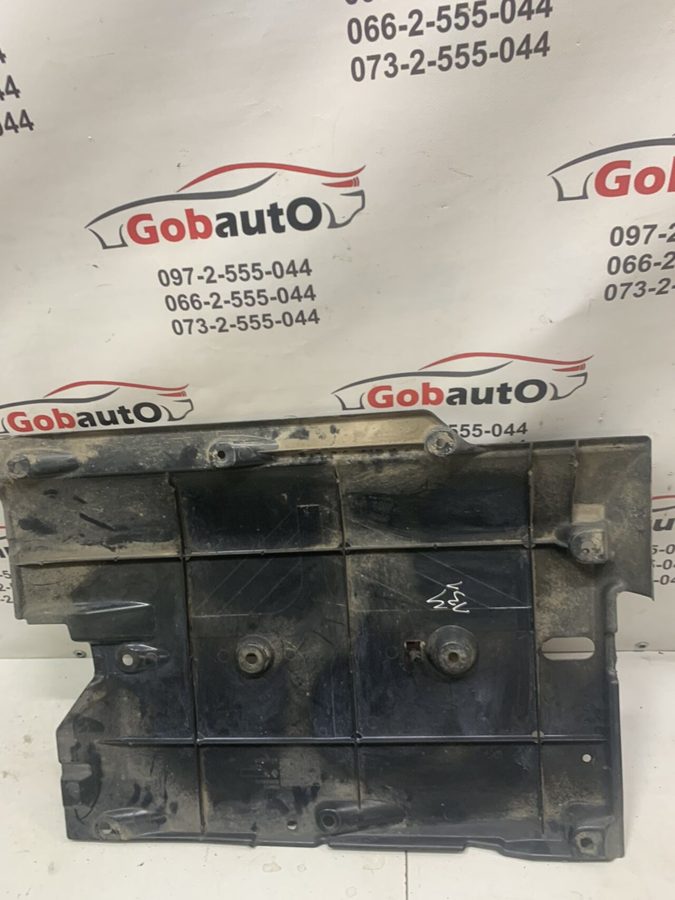 Захист днища правий NISSAN QASHQAI J11