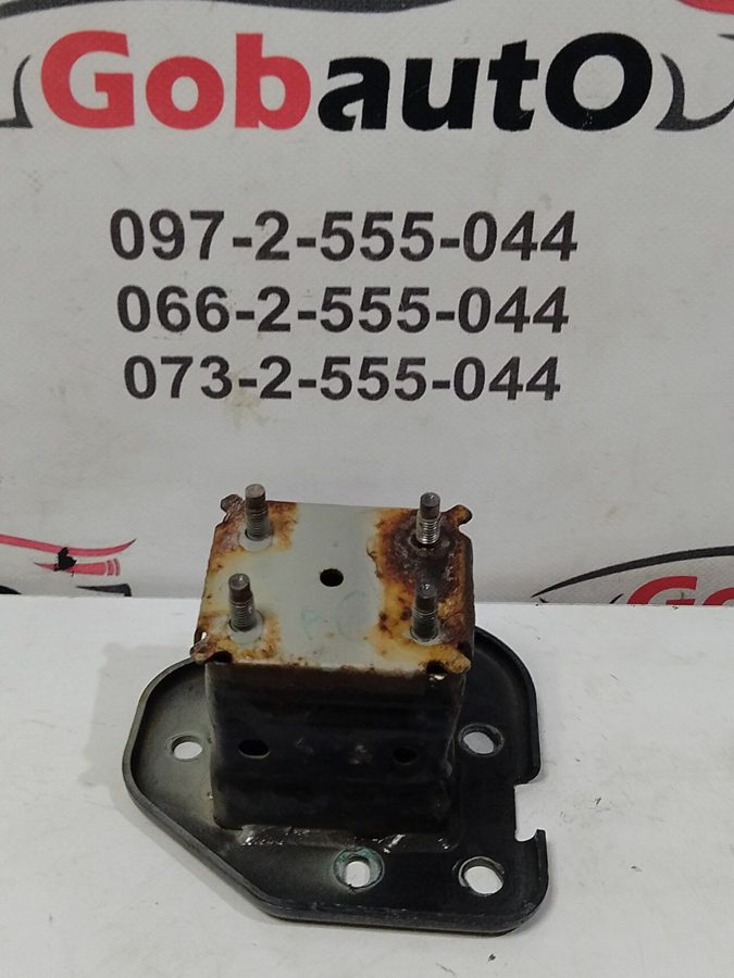 Кронштейн (клик) підсилювача заднього бампера правий NISSAN QASHQAI J11