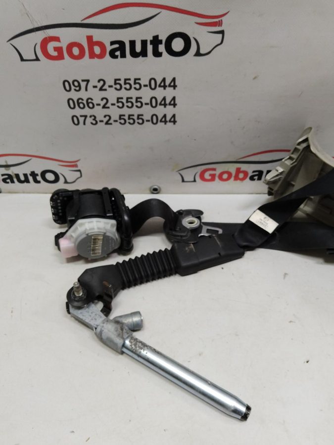 Ремінь безпеки передній правий Англія M114 NISSAN QASHQAI J11