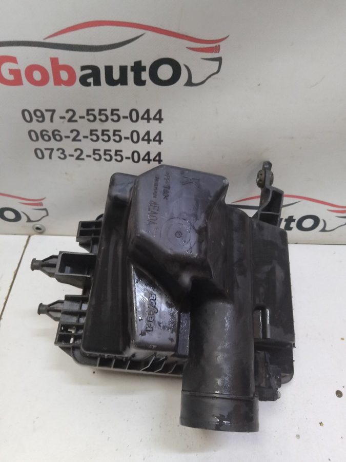 Корпус повітряного фільтра 1,5 dciс NISSAN QASHQAI J11