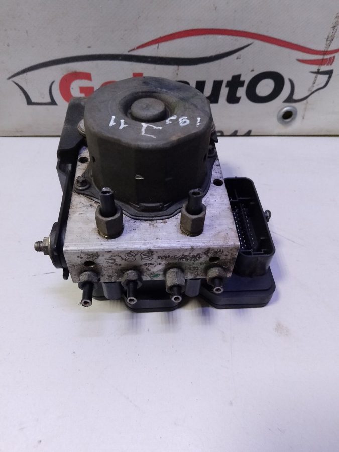 Блок ABS NISSAN QASHQAI J11