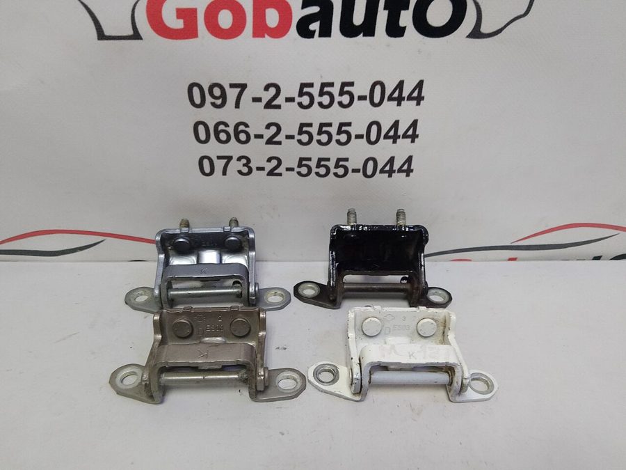 Петля дверей задня R права верхня K NISSAN QASHQAI J10