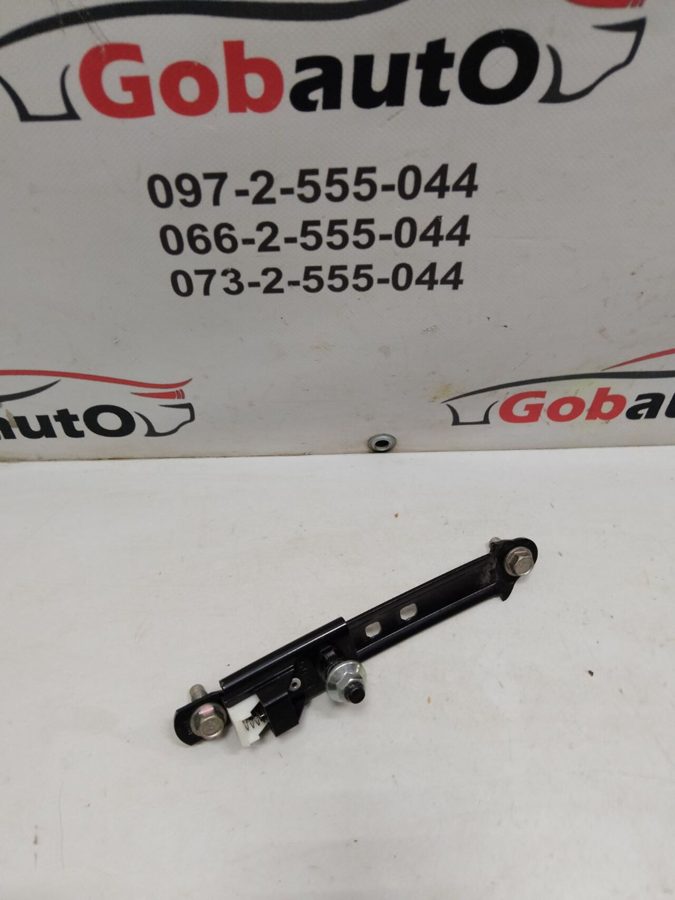 Механізм регулювання висоти ременя безпеки 308205999 NISSAN QASHQAI J11