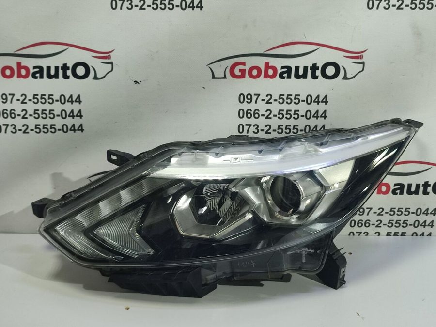 Фара перед ліва NISSAN QASHQAI J11